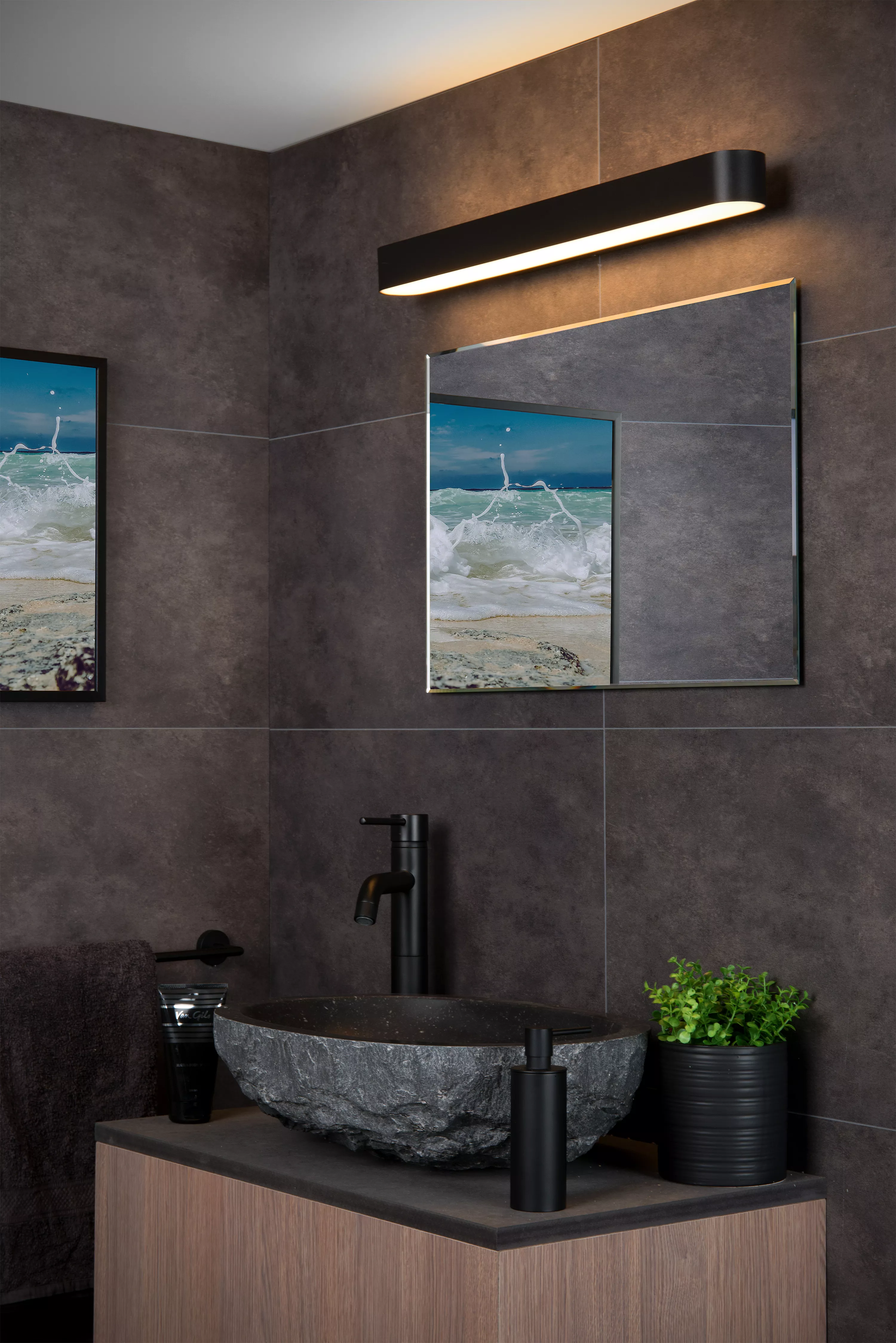 Lucide Jayla wandlamp badkamer IP44 zwart/wit Lucide Jayla wandlamp badkamer IP44 zwart/wit